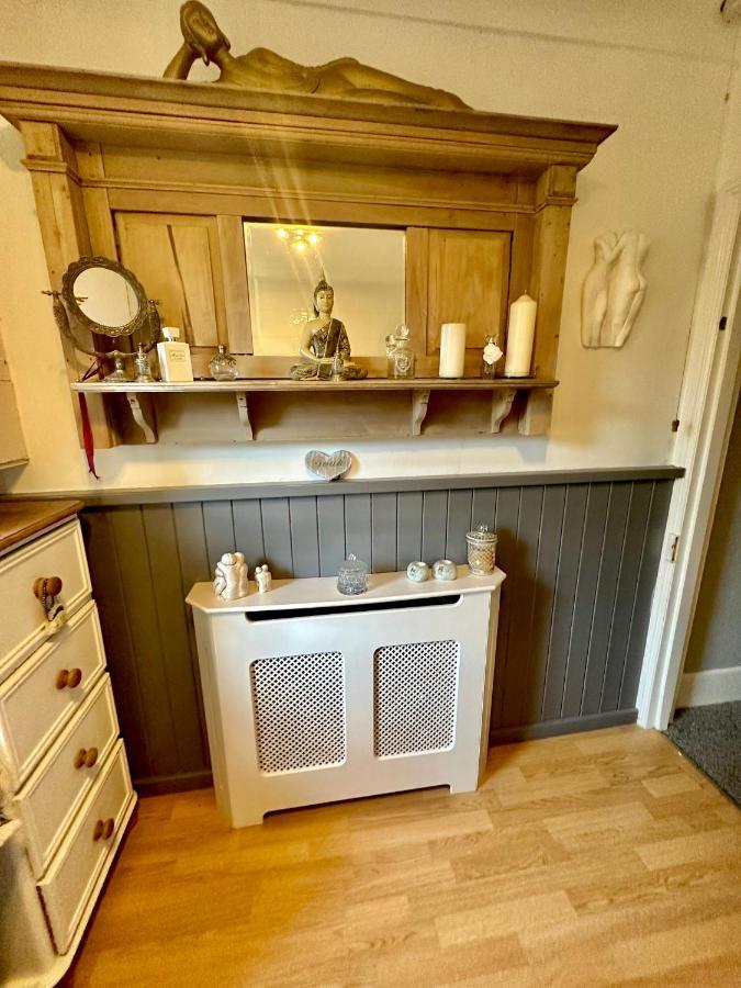 Garden Cottage - 3 Bedroom Close To Town And Beach Bournemouth Eksteriør bilde